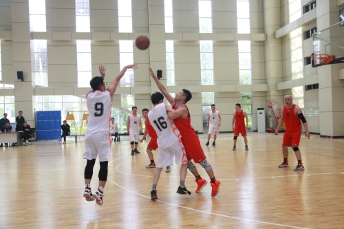 公司庆“五一”职工篮球赛圆满落幕